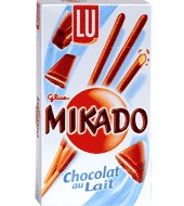 Mikado con chocolate y leche Lu